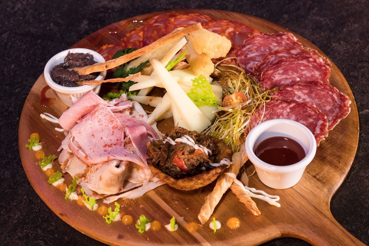 Street Food - Singles Holidays