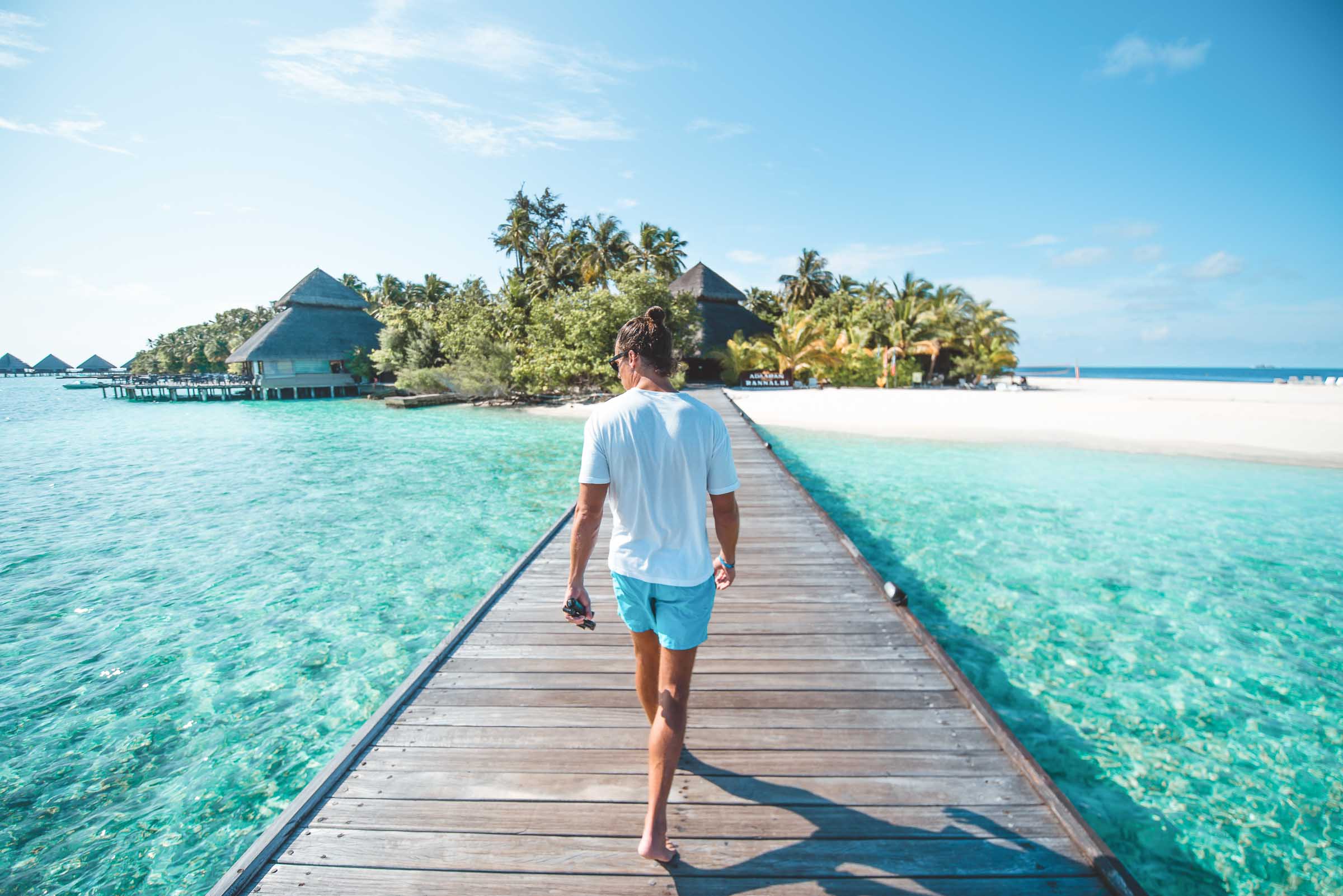 MALDIVES CRUISE - SINGLES HOLIDAYS