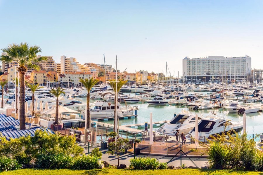 PORTUGAL - ALGARVE - VILAMOURA - SINGLES HOLIDAYS
